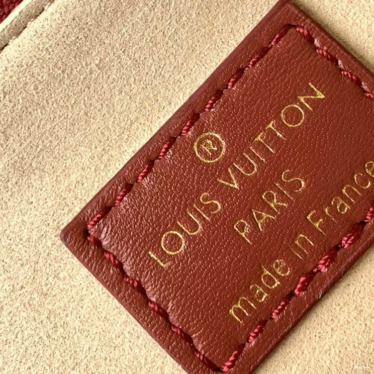 2209DJ0076 Bag LV 0606